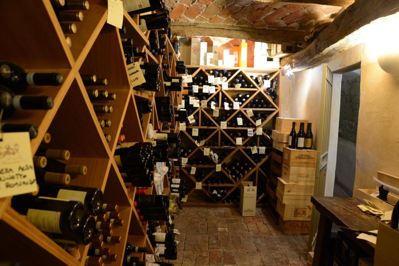 Il Paladino Bed & Breakfast Sciolze Luaran gambar