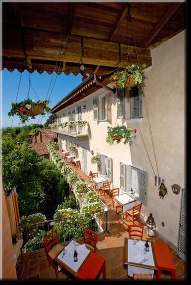 Il Paladino Bed & Breakfast Sciolze Luaran gambar